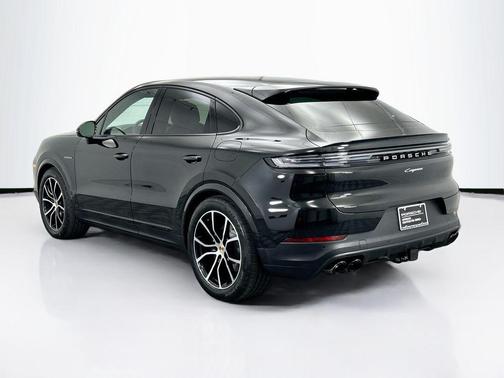 2026 Porsche Cayenne Cayenne E-Hybrid