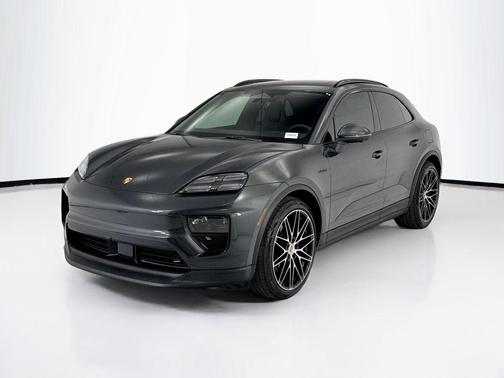 Volcano Grey Metallic 2026 Porsche Macan Macan Electric