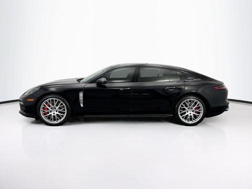 2018 Porsche Panamera Turbo Executive