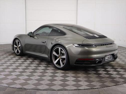 2022 Porsche 911 Carrera S