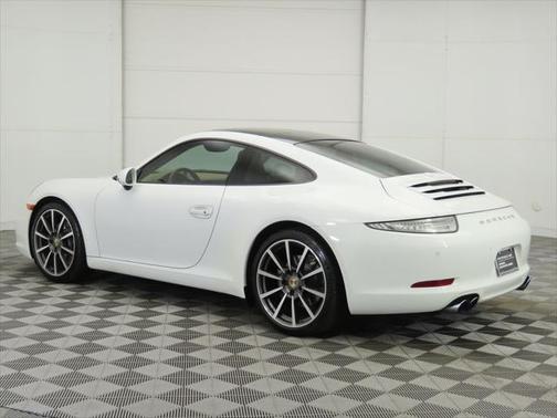 2014 Porsche 911 Carrera