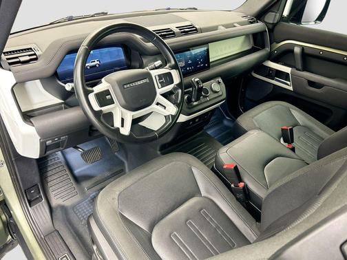 2021 Land Rover Defender 90 First Edition