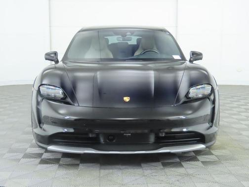 2022 Porsche Taycan 4