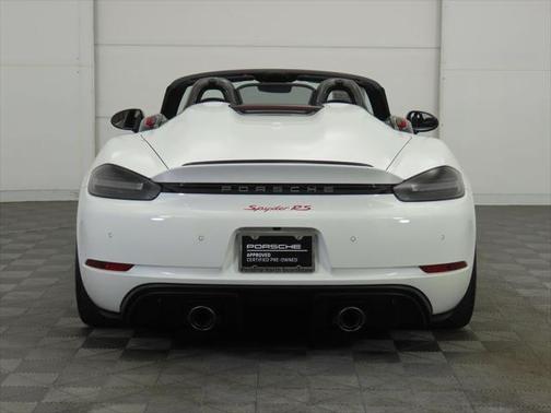 2025 Porsche 718 Spyder RS