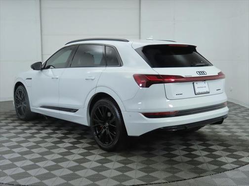 2023 Audi e-tron Premiumwe