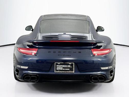 2016 Porsche 911 Turbo