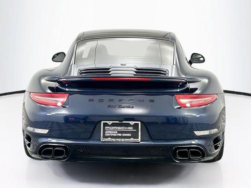 2016 Porsche 911 Turbo
