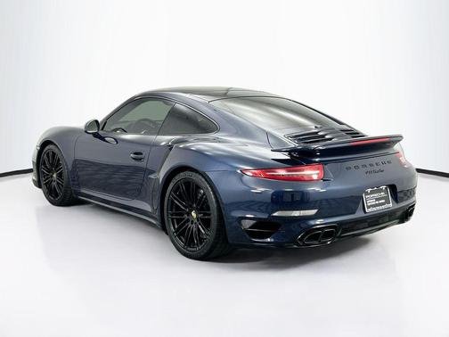 2016 Porsche 911 Turbo
