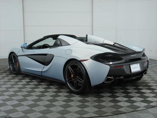 2019 McLaren 570S Base