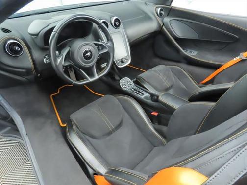 2019 McLaren 570S Base