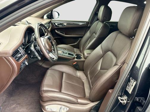 2020 Porsche Macan S