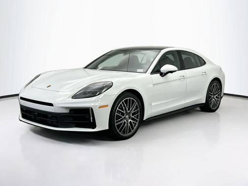 2026 Porsche Panamera 