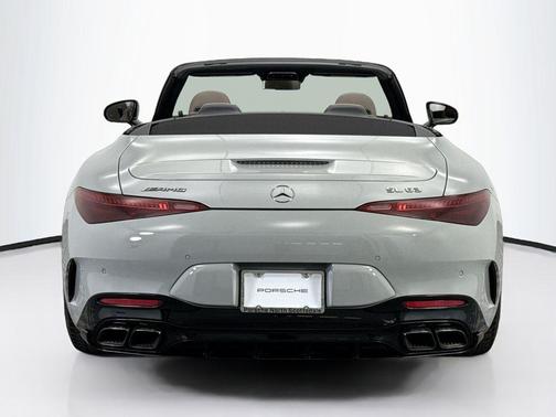 2022 Mercedes-Benz AMG SL 63 Base
