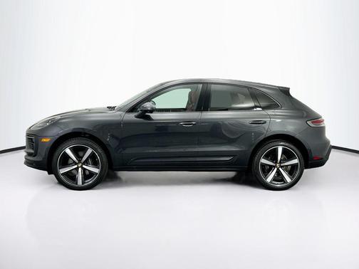 2025 Porsche Macan T