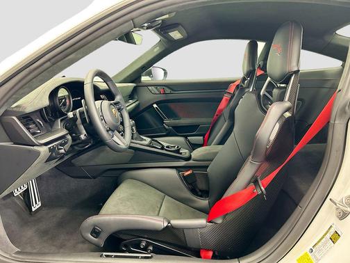 2025 Porsche 911 GT3 RS