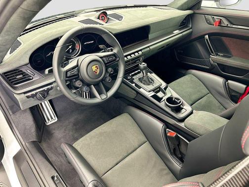 2025 Porsche 911 GT3 RS