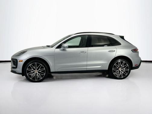 Silver Metallic 2025 Porsche Macan Macan