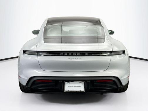 2026 Porsche Taycan 4