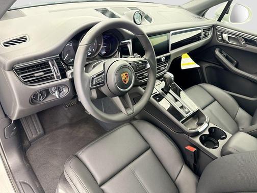 Chalk 2026 Porsche Macan Macan