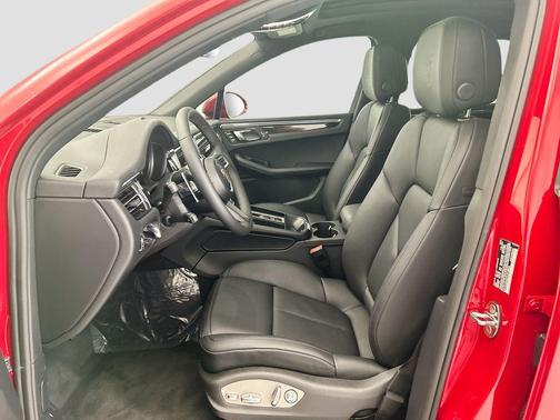 Carmine Red 2026 Porsche Macan Macan