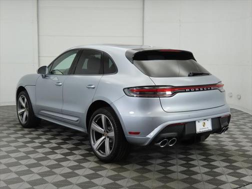 2024 Porsche Macan Base