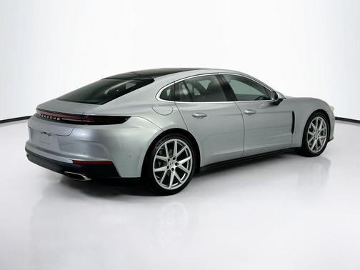 Silver Metallic 2025 Porsche Panamera