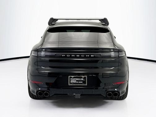 Black 2024 Porsche Cayenne Cayenne S E-Hybrid