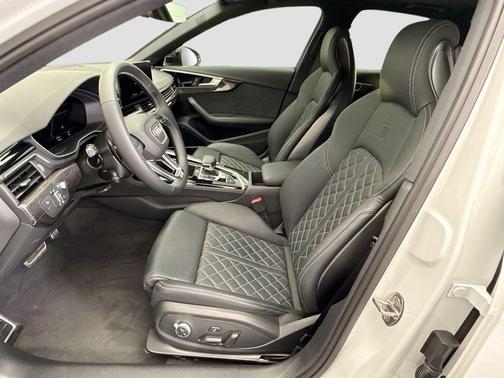 2023 Audi S4 Prestige TFSI quattro Tiptronic