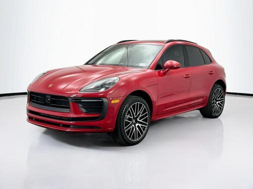 2026 Porsche Macan 