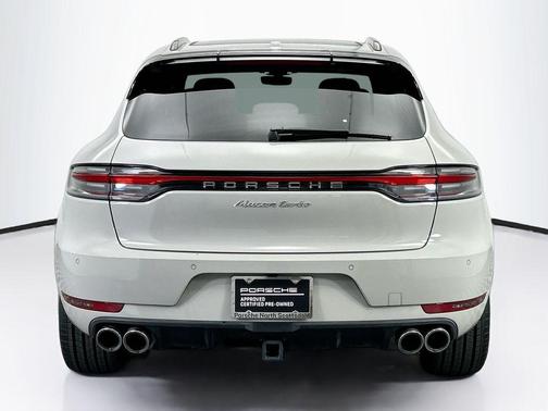 2020 Porsche Macan Turbo