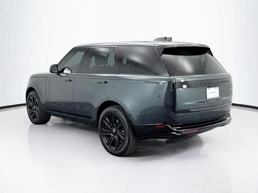 2023 Land Rover Range Rover P400 SE