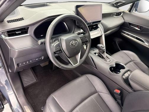 Coastal Gray 2023 Toyota Venza Limited