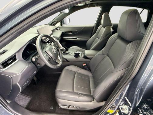 Coastal Gray 2023 Toyota Venza Limited