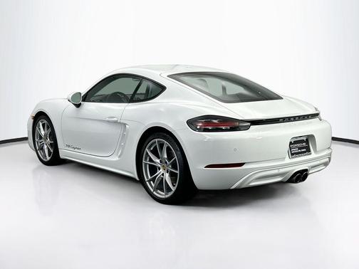 2025 Porsche 718 Cayman 