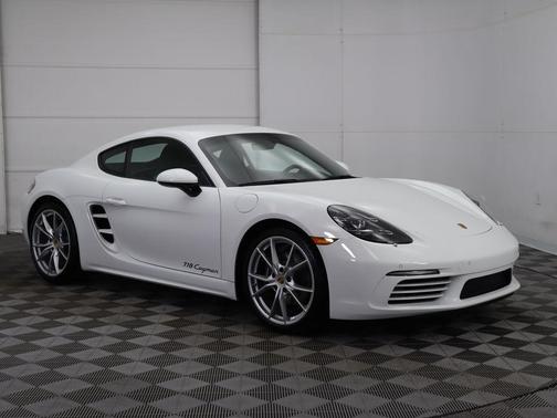 2025 Porsche 718 Cayman 