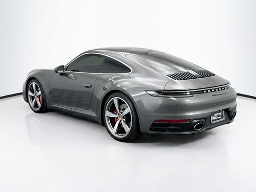 2024 Porsche 911 Carrera 4S
