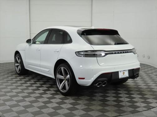 2024 Porsche Macan Base