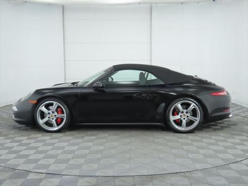 2014 Porsche 911 Carrera 4S Cabriolet