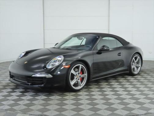2014 Porsche 911 Carrera 4S Cabriolet