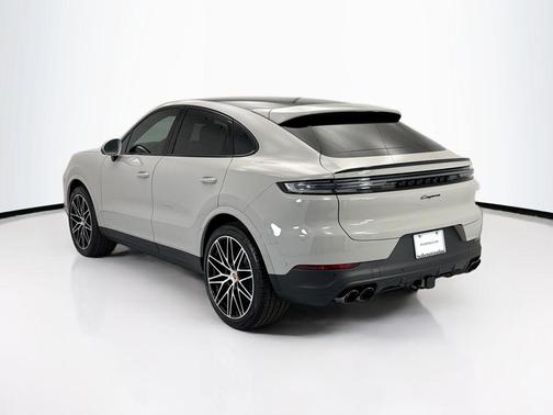 Chalk 2026 Porsche Cayenne Cayenne