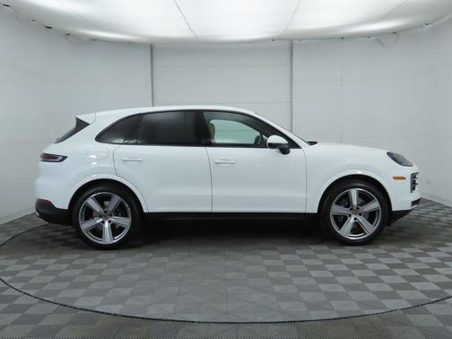 2025 Porsche Cayenne Cayenne
