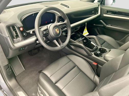 Platinum Silver Metallic 2026 Porsche Cayenne Cayenne