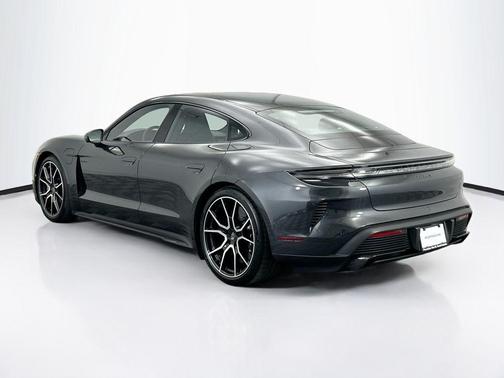 2026 Porsche Taycan Turbo