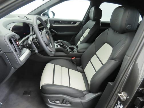 2025 Porsche Cayenne Cayenne