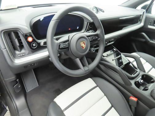 2025 Porsche Cayenne Cayenne