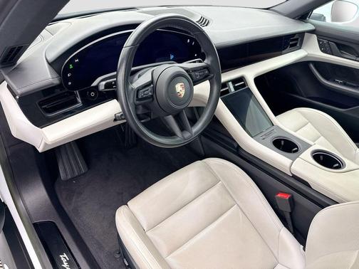 2023 Porsche Taycan Base (A2)