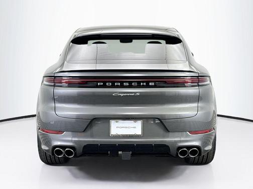 2026 Porsche Cayenne S