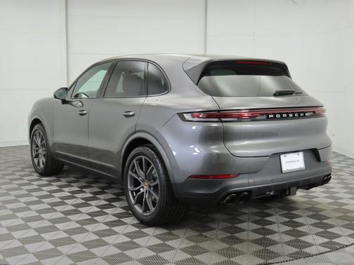 2025 Porsche Cayenne Cayenne