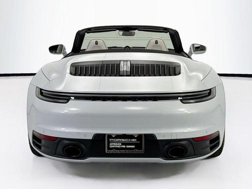 2024 Porsche 911 Carrera