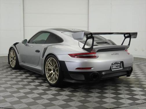 2018 Porsche 911 GT2 RS